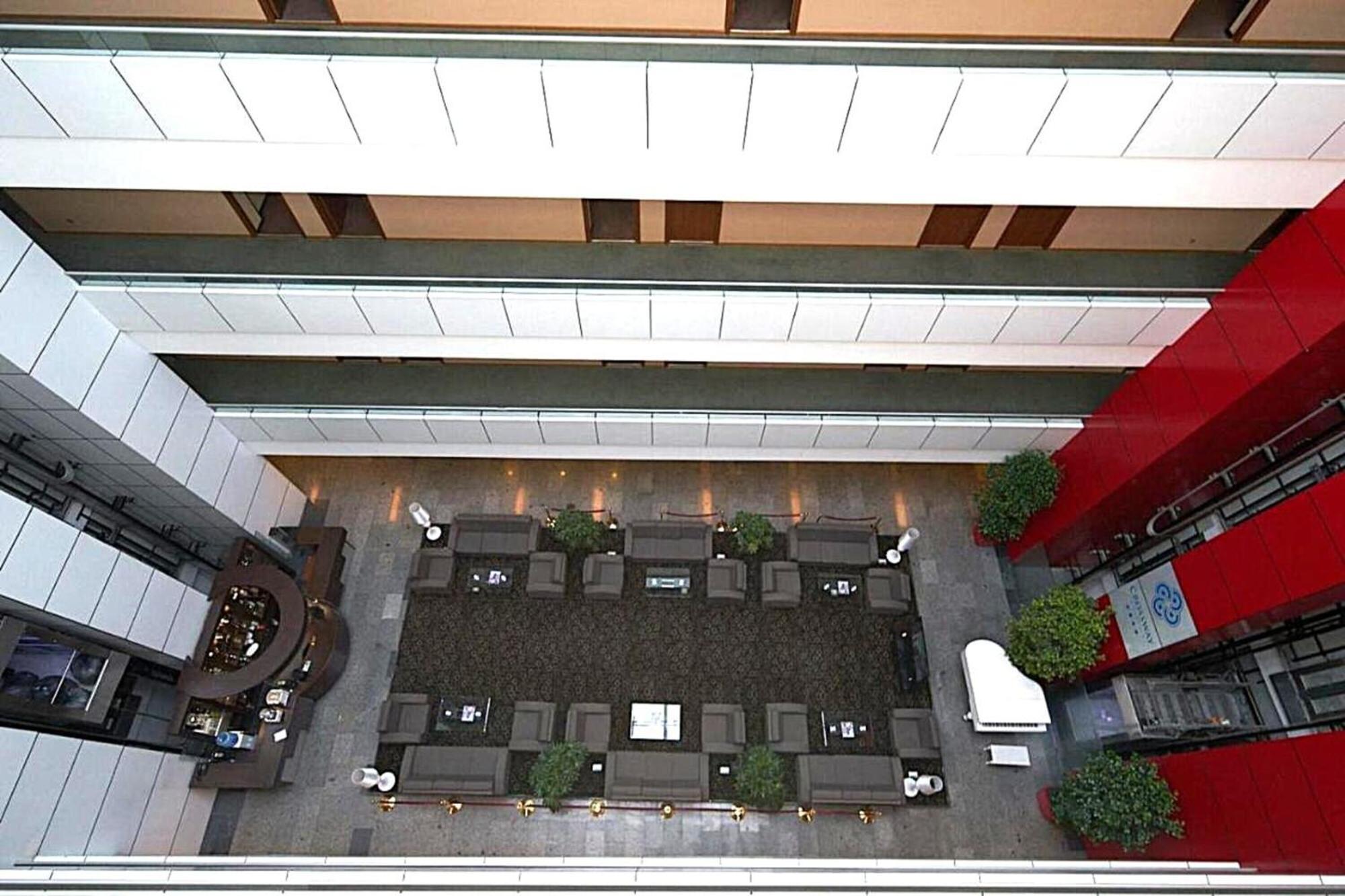 Crossway Hotel Masazir Exterior foto